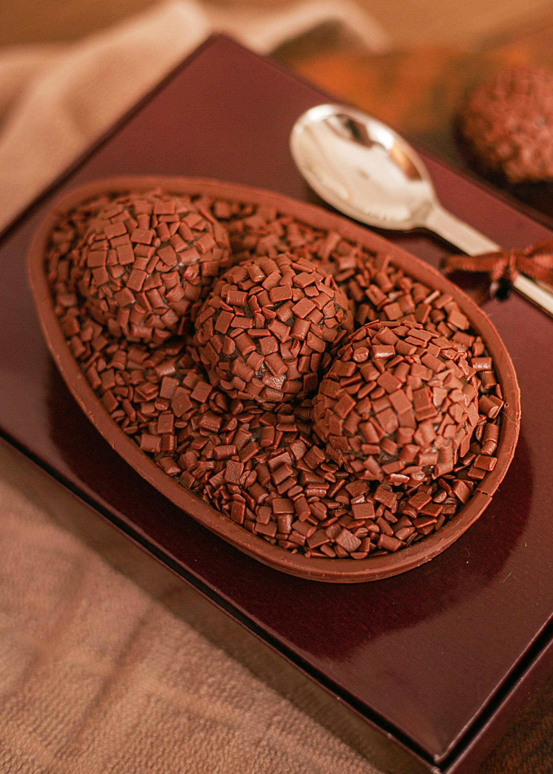 Ovo de Páscoa Artesanal